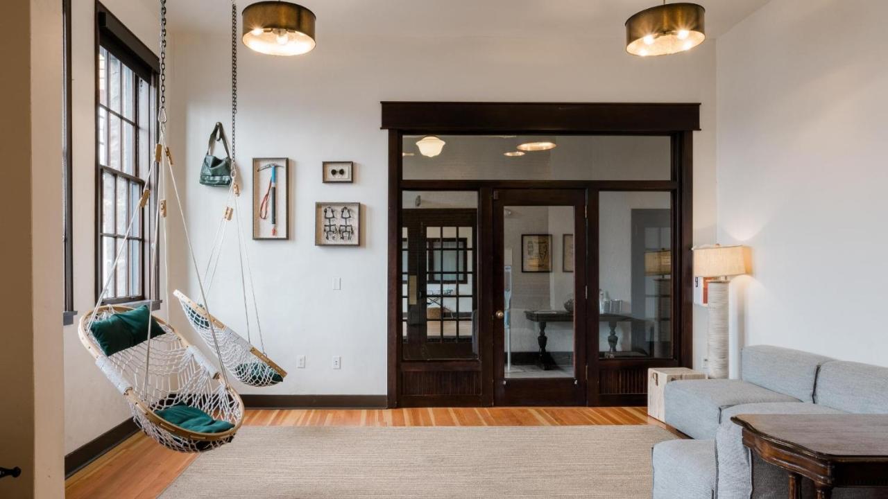 Scp Redmond Hotel Zewnętrze zdjęcie
